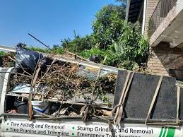 Best Garage Cleanout  in Winsted, MN